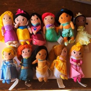 Disney princess plush collectors set